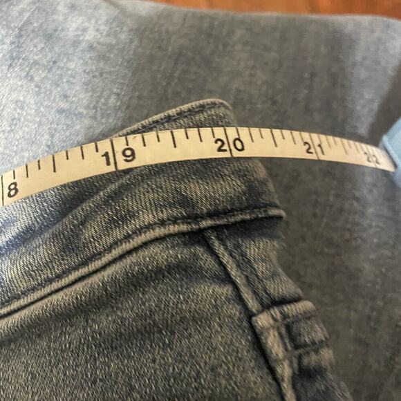 Soft Surroundings Light Wash Bootcut/ Flare Jeans - Picture 7 of 10